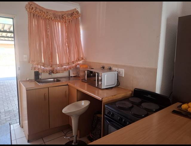 2 BEDROOM SECTIONAL TITLE FOR SALE IN FINSBURY